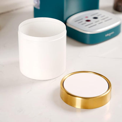 Mini Trash Can with Lid, Metal Small Tiny Mini Trash Bin Can, Mini Countertop Trash Cans for Desk Car Office Kitchen, Swing Top Trash Bin 1.5 L/0.40 Gal (White)