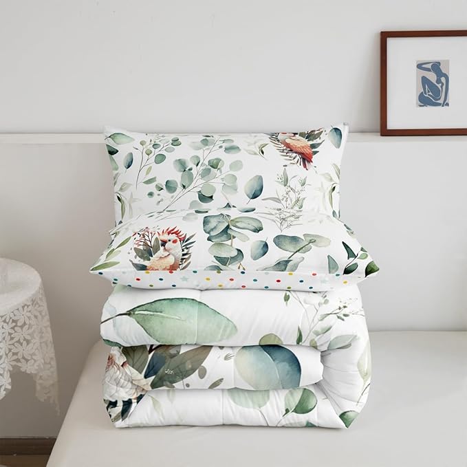 Erosebridal Cartoon Animal Toddler Size Comforter Set for Kids Toddler Kawaii Parrot Bedding Set, Wild Bird Down Comforter Cute Wildlife Bed Set, Botanical Green Eucalyptus Quilted Duvet