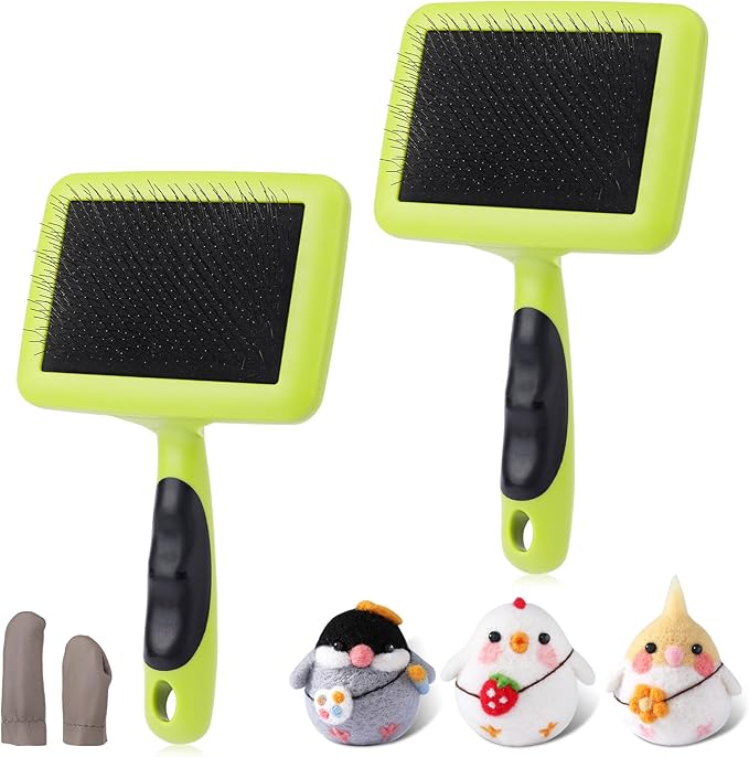 2 Pcs Large Plastic Wool Carders, Needle Felted Carding Brushes Tools with Finger Cots, Needle Felting Brushes for Wool Felting, Spinning Crafts, Pet Grooming