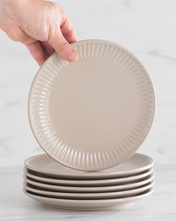 24 Piece Stoneware Dinnerware Set