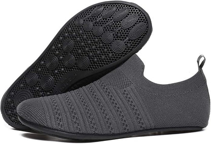 QZKDM Lightweight Slip on Grip Indoor House Slippers Barefoot Non Slip Home Exercise Yoga Shoes for Men Women