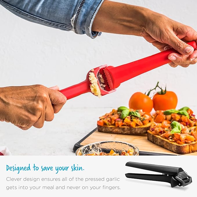 Dreamfarm Garject Lite 2-In-1 Garlic Peeler, Garlic Press & Mincer with Garlic Peel Ejector, Nylon - Black