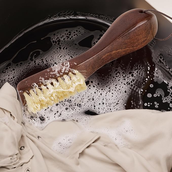 TAKAVU Stain Brush, Laundry Brush for Stain Removal, Natural Boar Bristle Cleaning Brush with Ergonomic Handle, Suitable for Delicate Fabrics Without Damage, Perfect Laundry, Shoes, Boots, Home