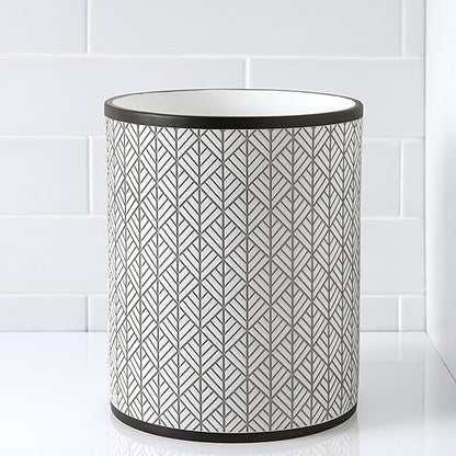 Allure Home Creation Shelby Resin Grey Multicolored Wastebasket Trash Can, Compact Size, 1.74 Gallons