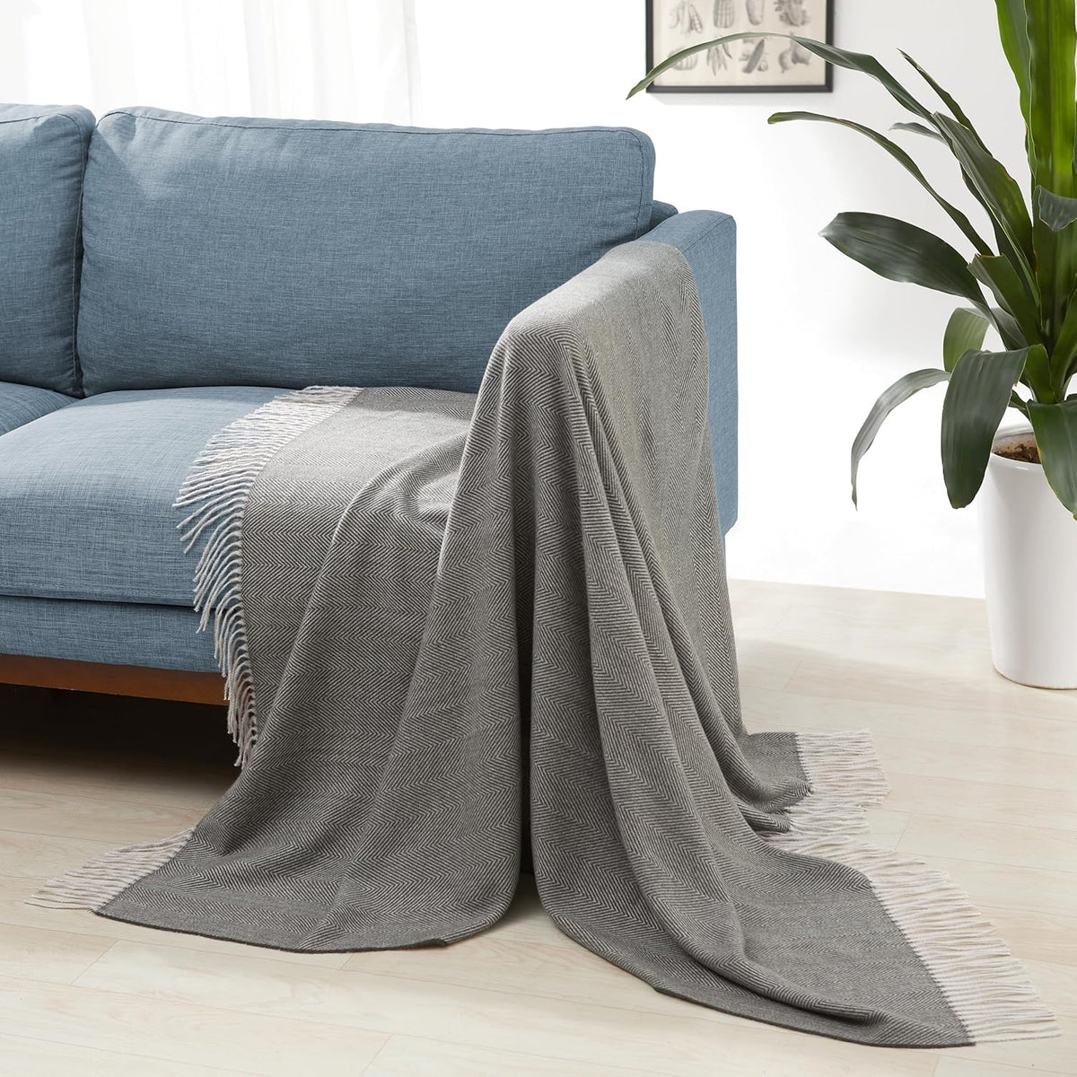 Amazon Basics Cozy Room Décor Throw Blanket, Lightweight, Recycled Polyester, Dark Gray and Light Gray Herringbone, 50"x 60"